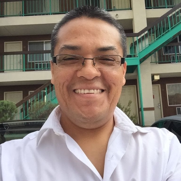 Meet your Posher, Ricardo - Picture 1 of 1